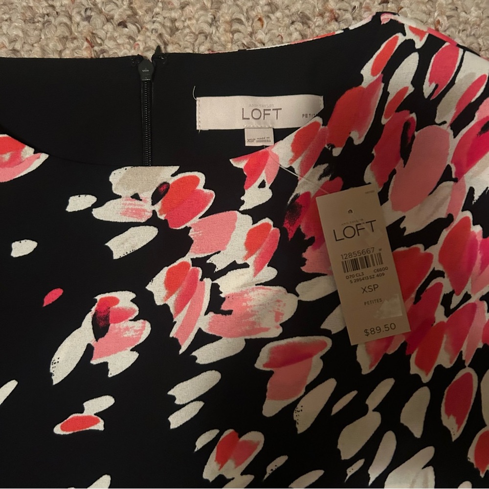 LOFT Summer Dress - Picture 2 of 2